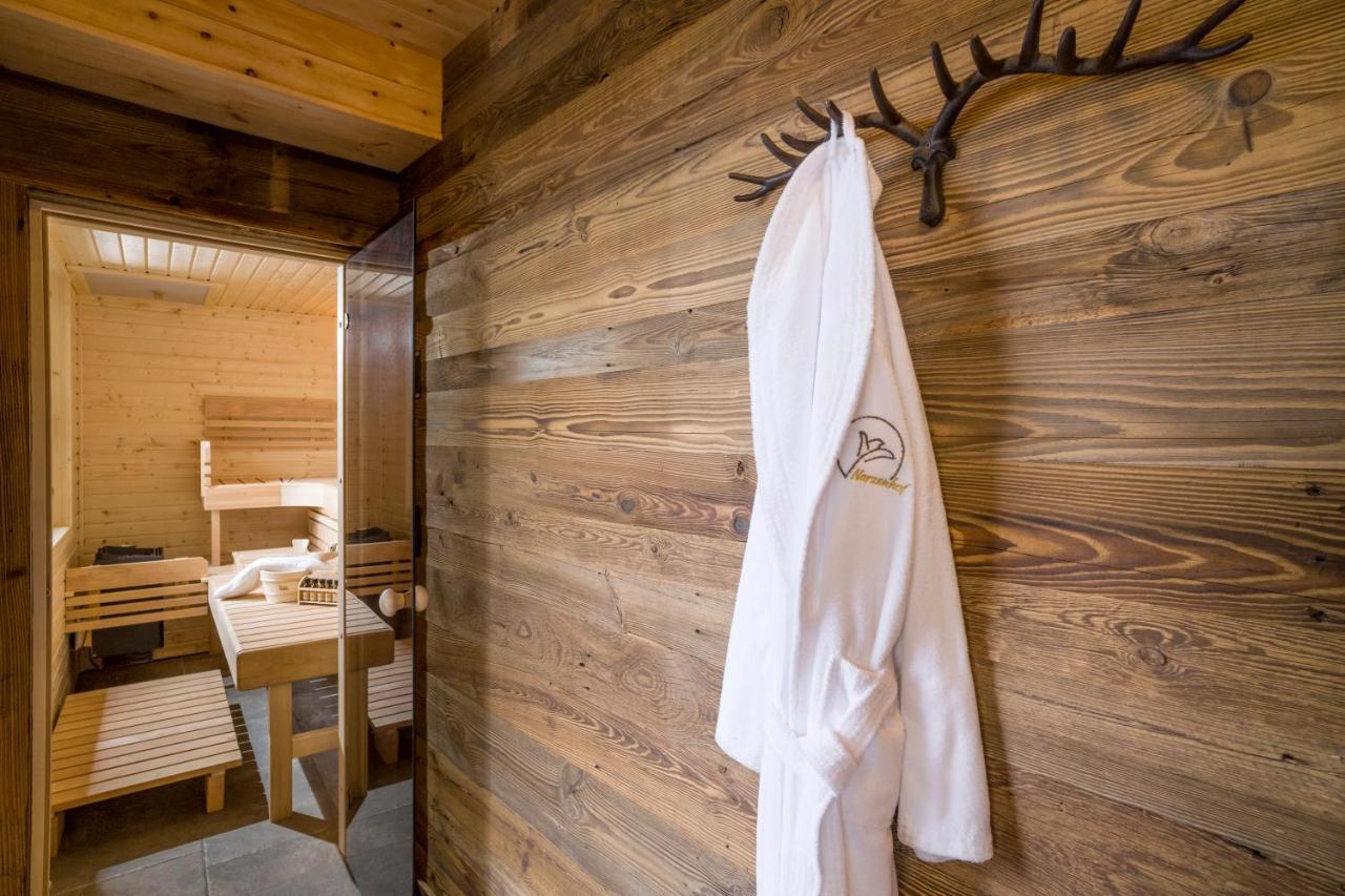 Narzenhof Wellness Chalets, Familien & Luxus Apartments Am Bauernhof Sankt Johann in Tirol Exterior foto
