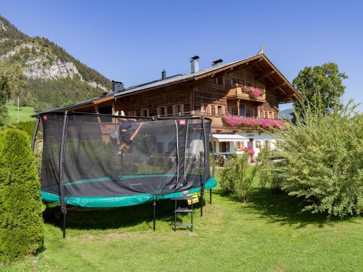 Narzenhof Wellness Chalets, Familien & Luxus Apartments Am Bauernhof Sankt Johann in Tirol Exterior foto